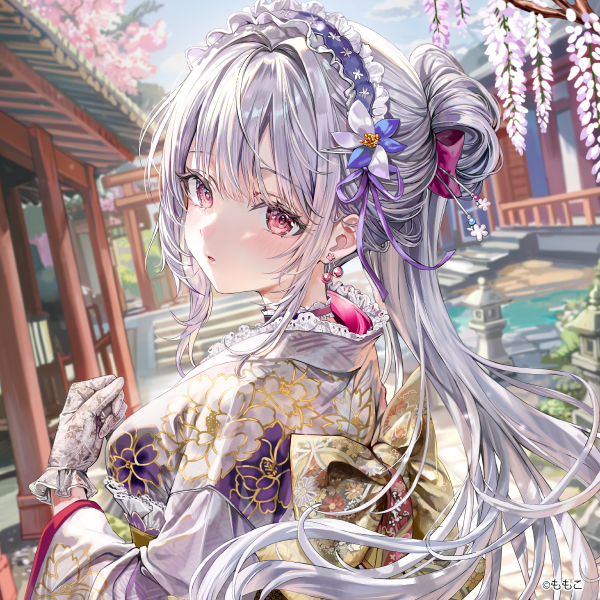 ももこ